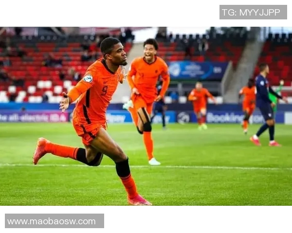 荷兰足球甲级联赛深度解析:历史、球队竞争与未来发展趋势 荷兰足球甲级联赛深度解析:历史、球队竞争与未来发展趋势