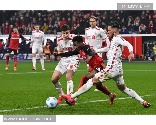 勒沃库森足球俱乐部:历史辉煌与未来展望的完美结合 勒沃库森足球俱乐部:历史辉煌与未来展望的完美结合